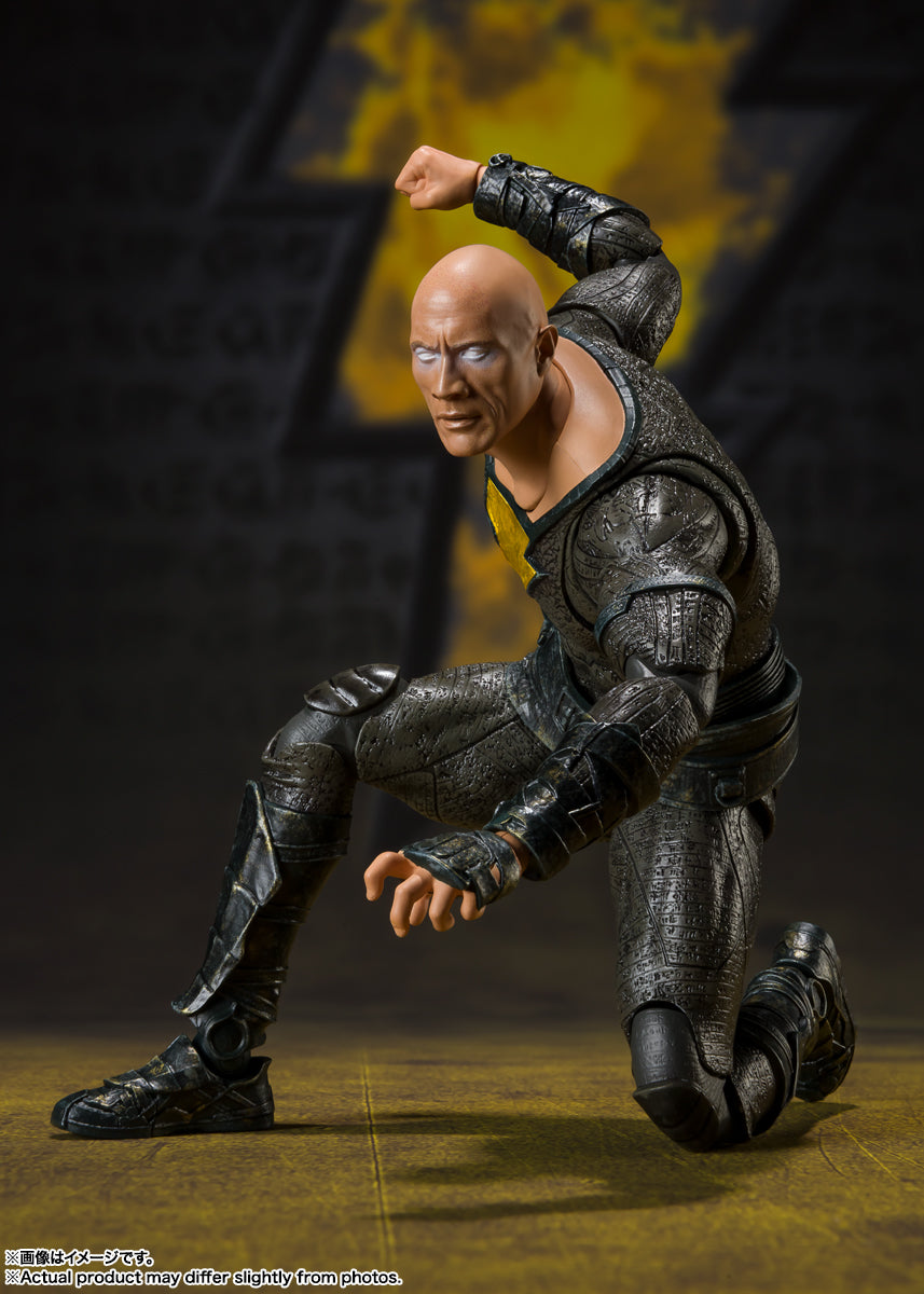 [PREORDER] SH Figuarts Black Adam